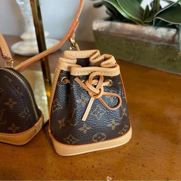 NEW RARE Louis Vuitton Trio Mini Icones Bag Set Monogram Canvas SOLD OUT - Picture 8 of 16